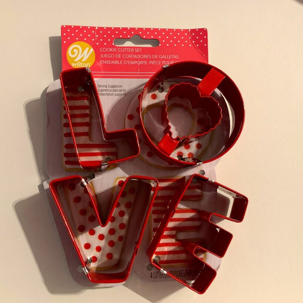 Wilton Love Cookie‎ Cutters